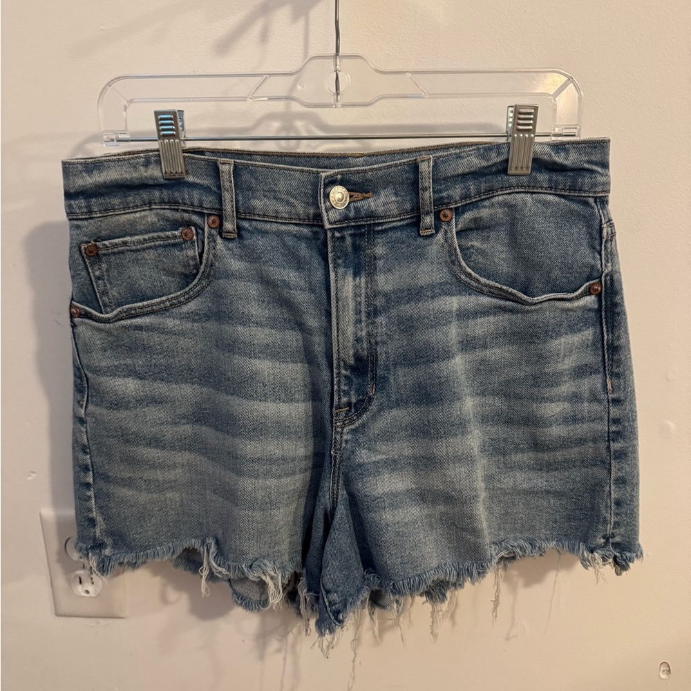 AE Stretch Highest Waist 90’s Boyfriend Shorts - Size 10